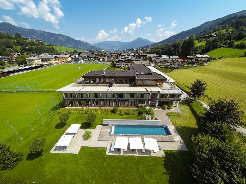 ACTIVE by Leitner's Hotell Kaprun Eksteriør bilde